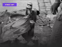 Esto es y la innovación en medios en la vía pública